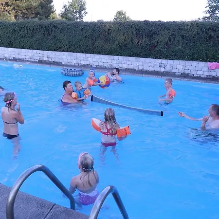 City Camping Gattenborg 3*